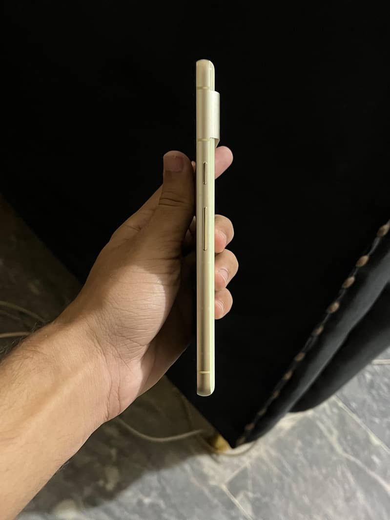 Google Pixel 7 3