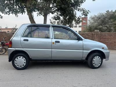 Daihatsu Cuore 2010