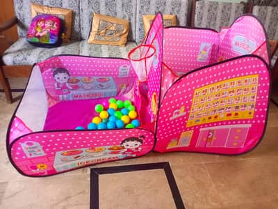 Play Tent With balls