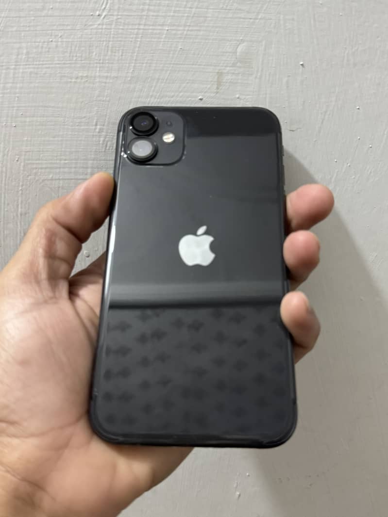 Apple iPhone 11 0