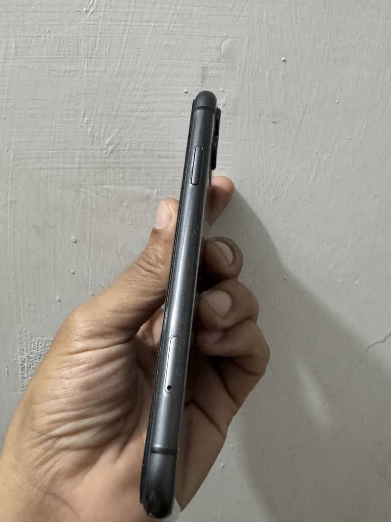 Apple iPhone 11 1