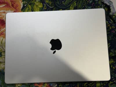 MacBook Pro 14” 2021 M1 Pro | 16GB RAM | 512GB SSD