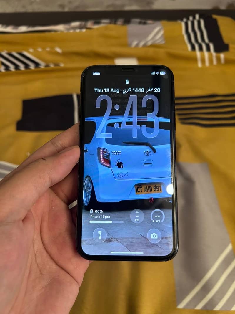 Apple iPhone 11 Pro 7