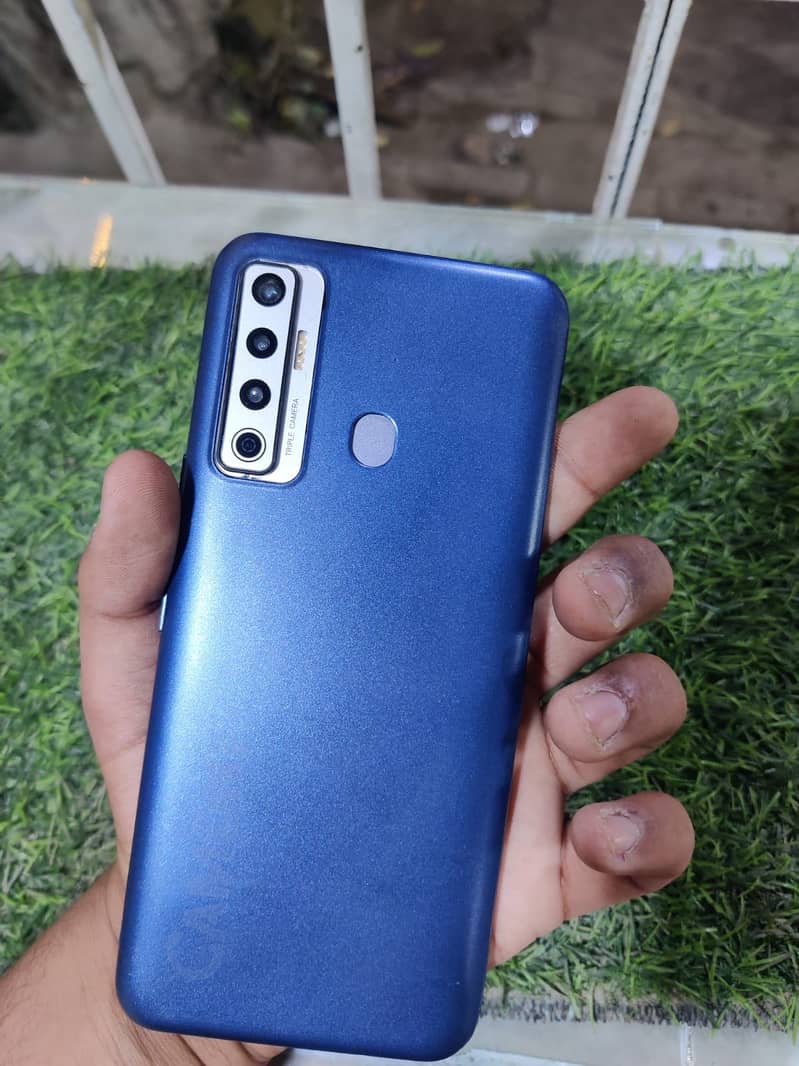 Tecno CAMON 17 3