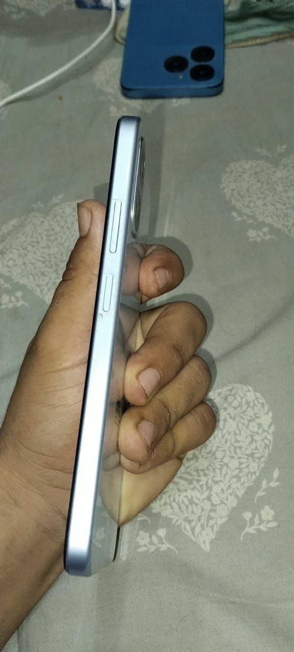 OPPO A6k 1