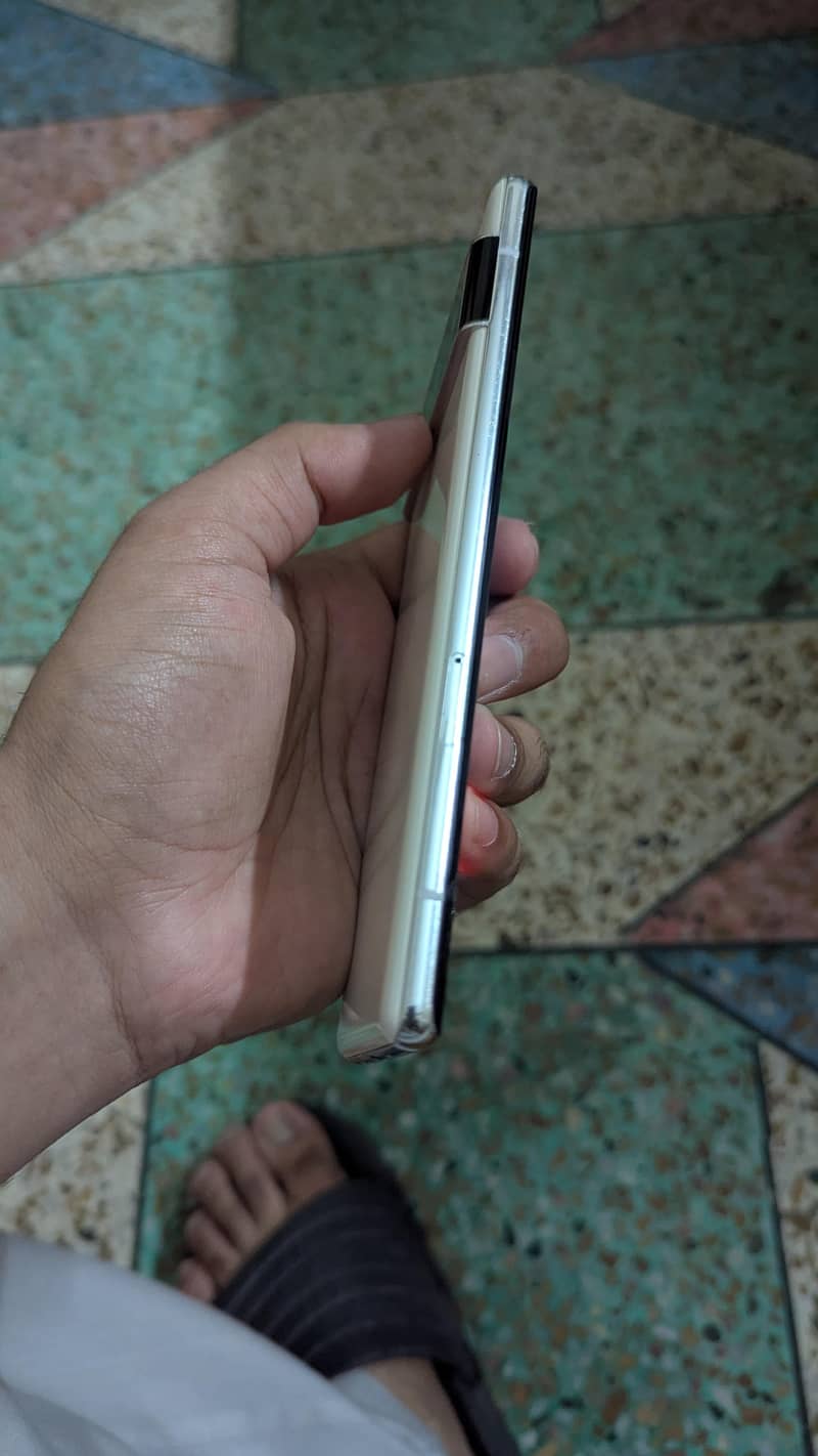 Google Pixel 6 Pro 2