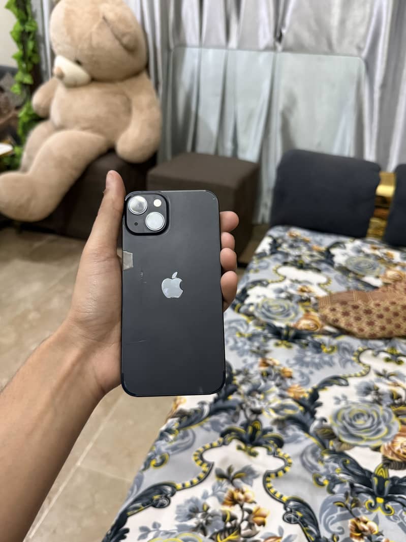 Apple iPhone 13 0