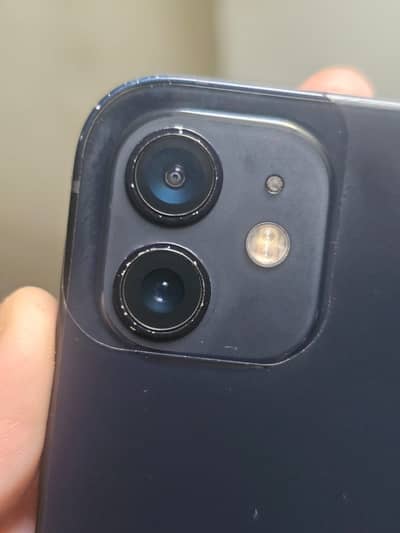 Apple iPhone 12