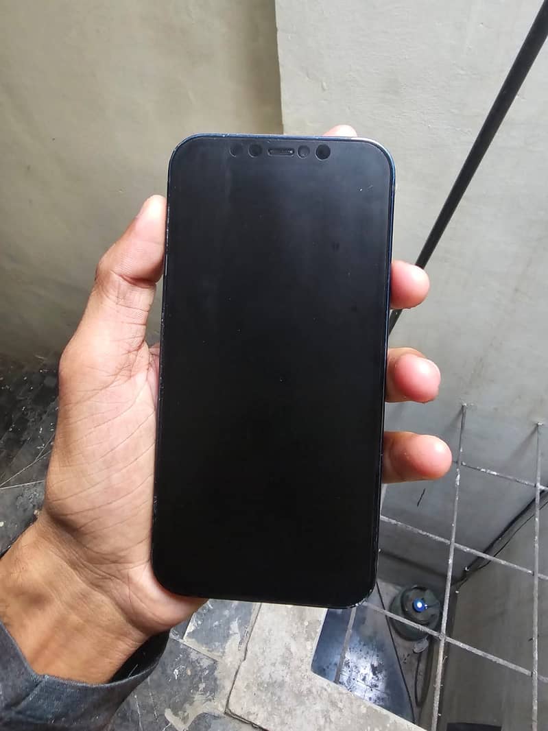 Apple iPhone 12 8
