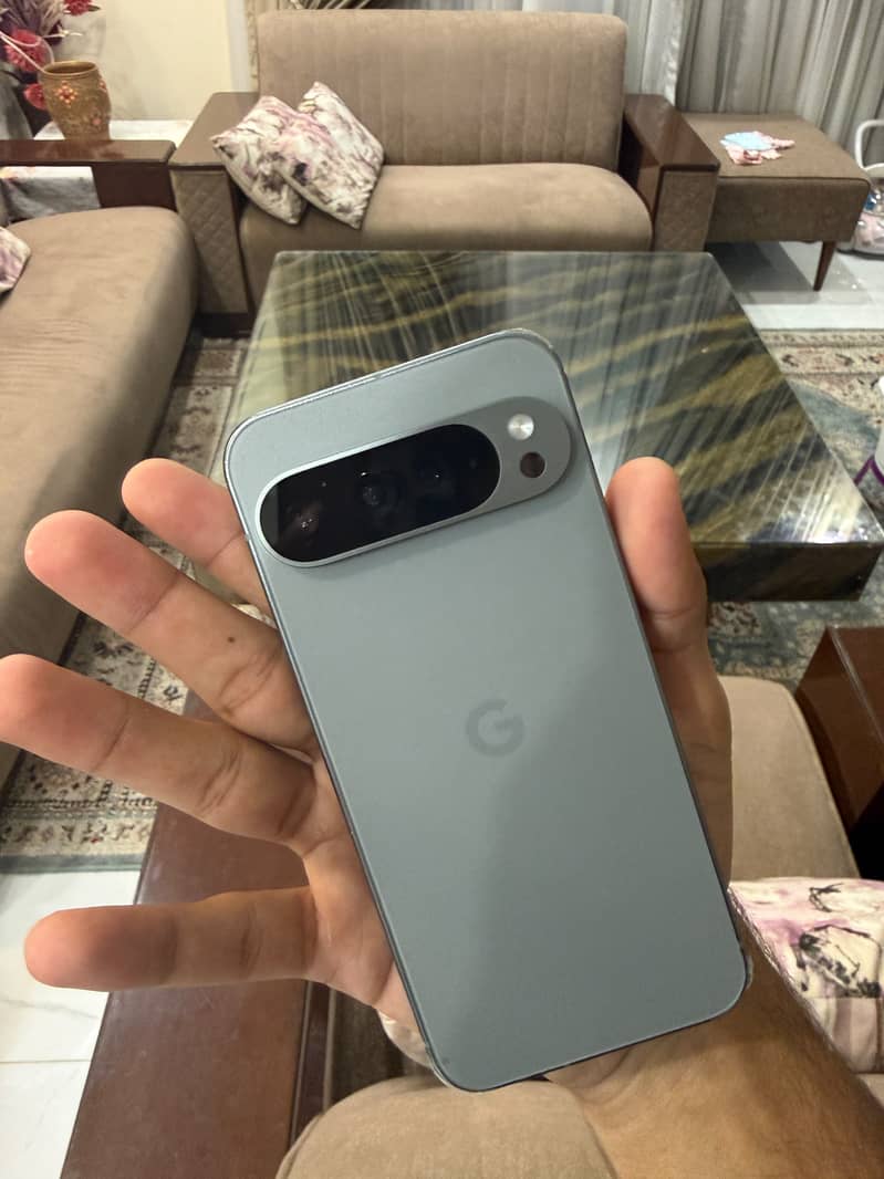 Google Pixel 9 Pro XL 0