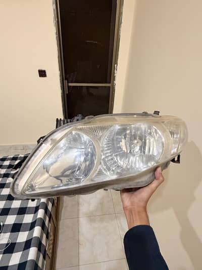 Toyota Corolla 2010 Head Lights
