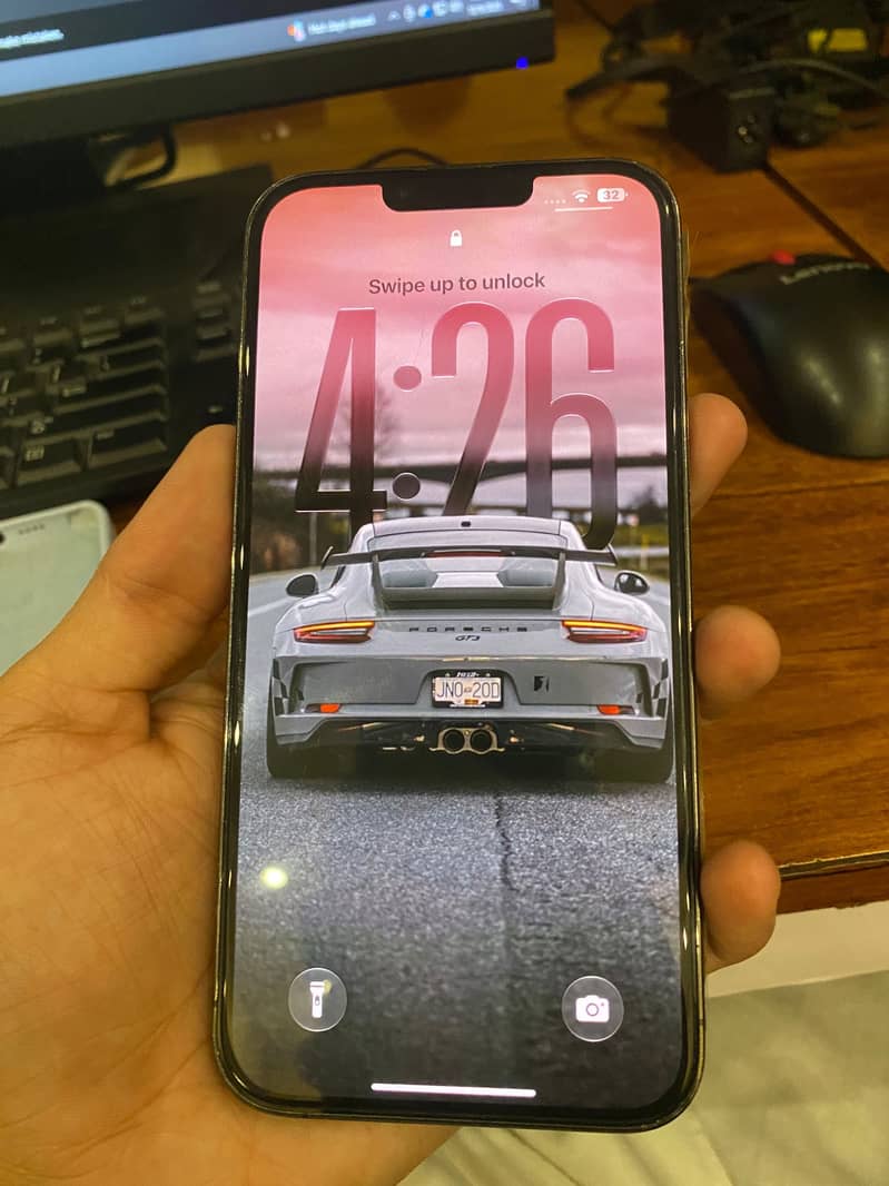 Apple iPhone 13 Pro Max 1