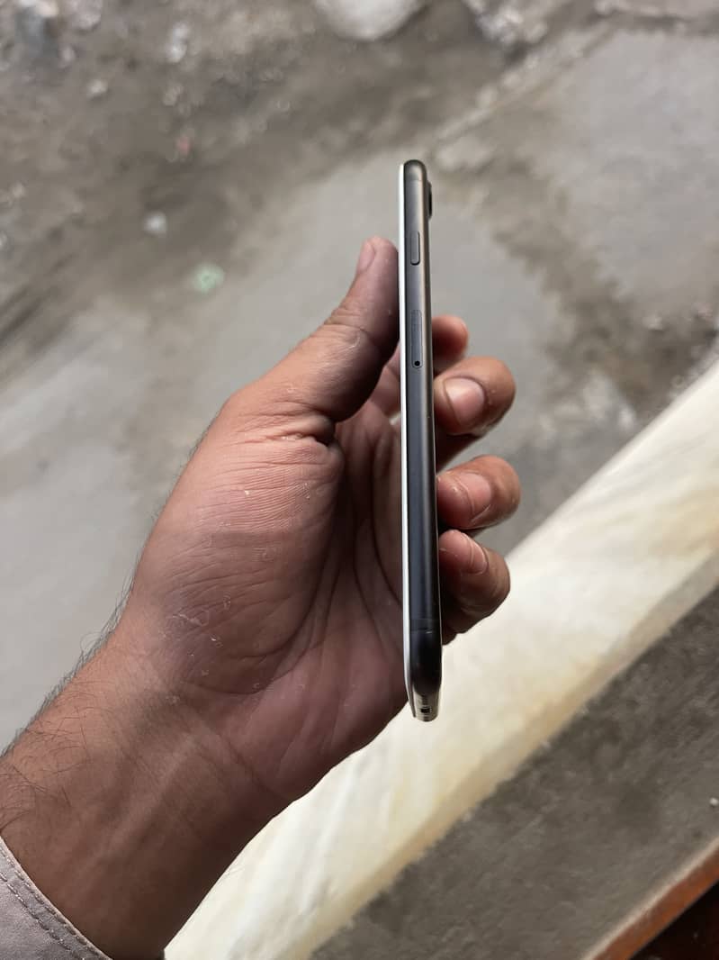 Apple iPhone 7 5