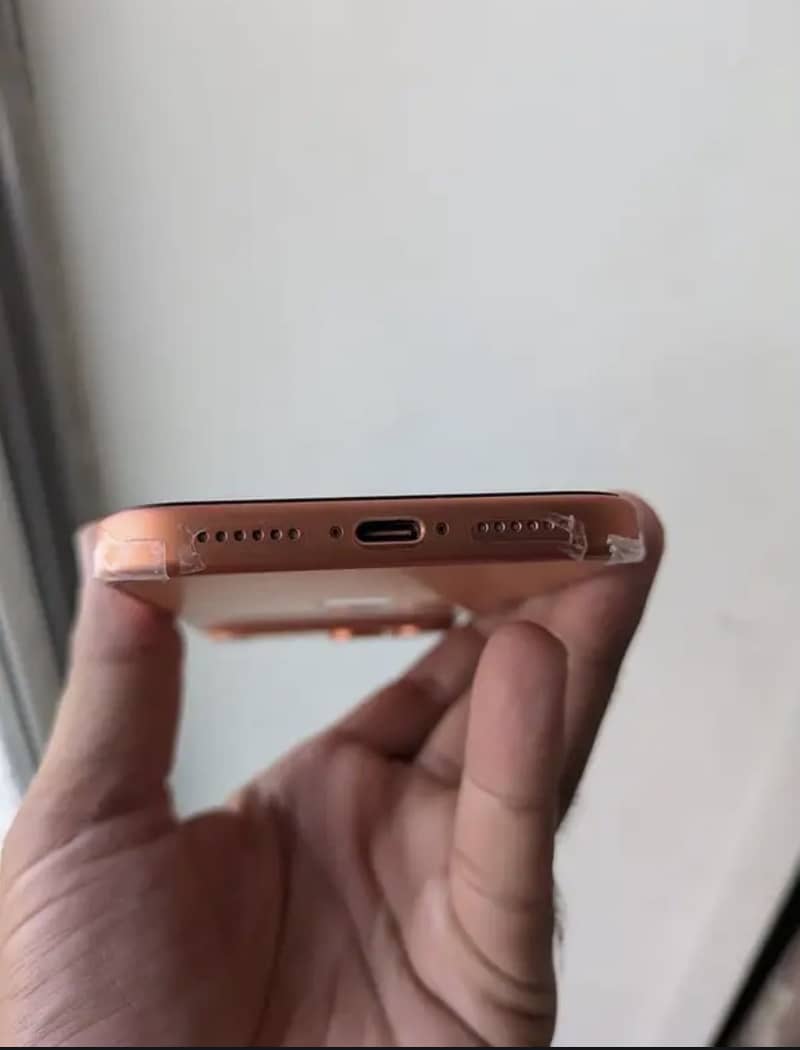 Apple iPhone 17 Pro Max 5