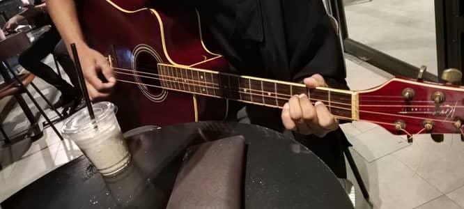 kona Guitar
