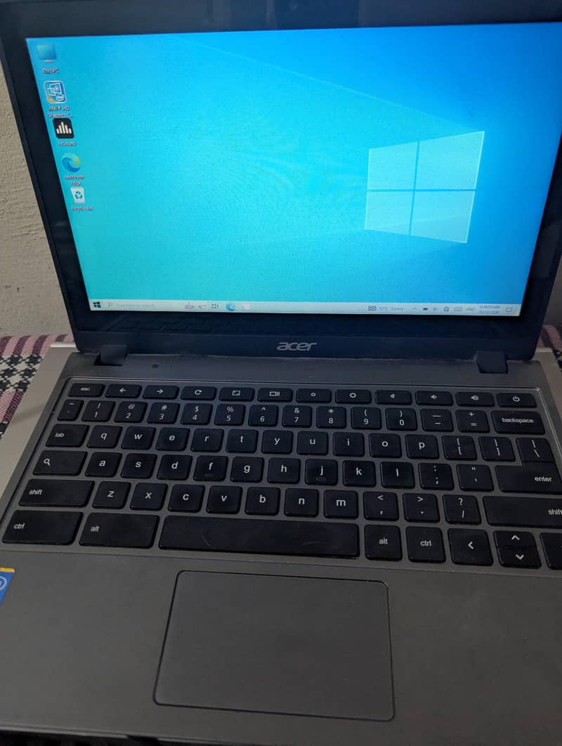 Chromebook 0