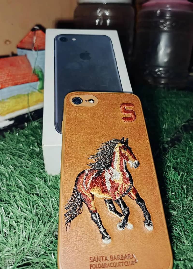 Apple iPhone 7 1