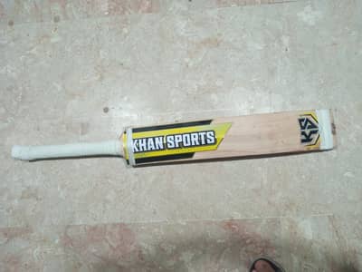 Cricket bat