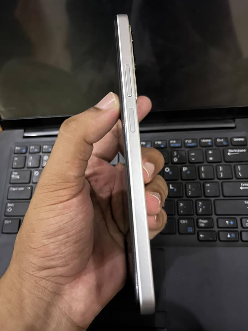 Realme C71 2