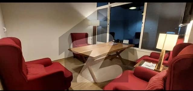 Blue Area Office 600 Square Feet Jinnah Avenue For Rent