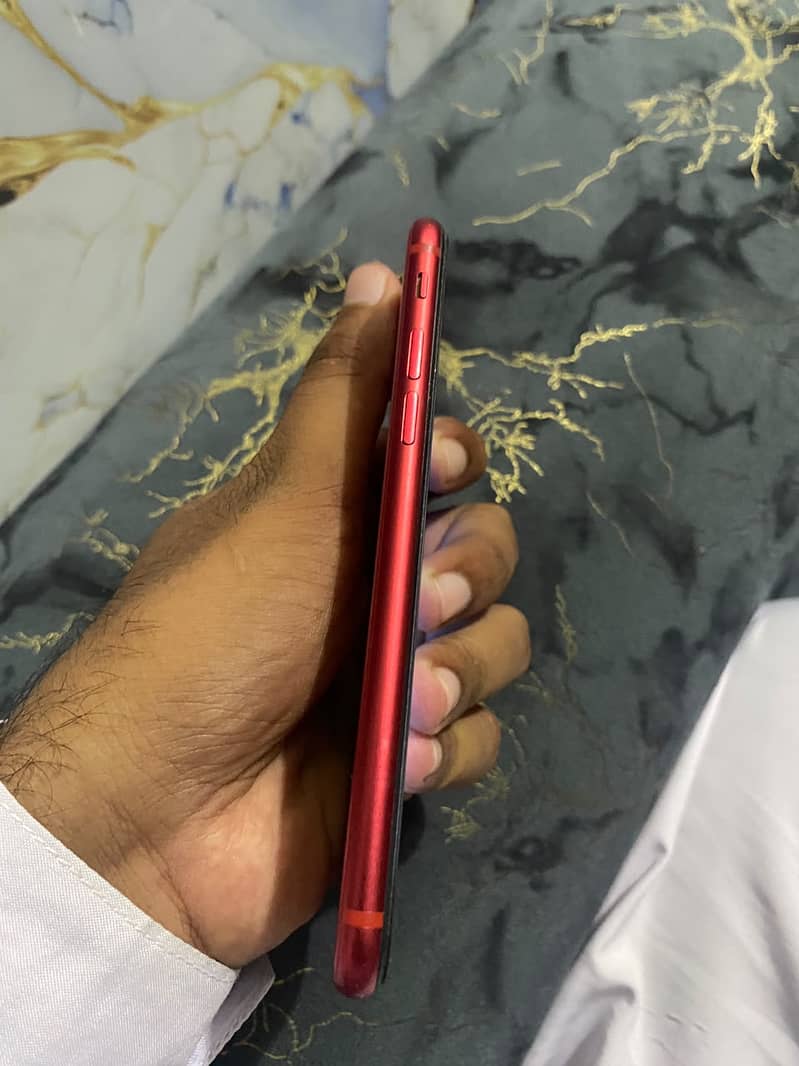 Apple iPhone SE 4