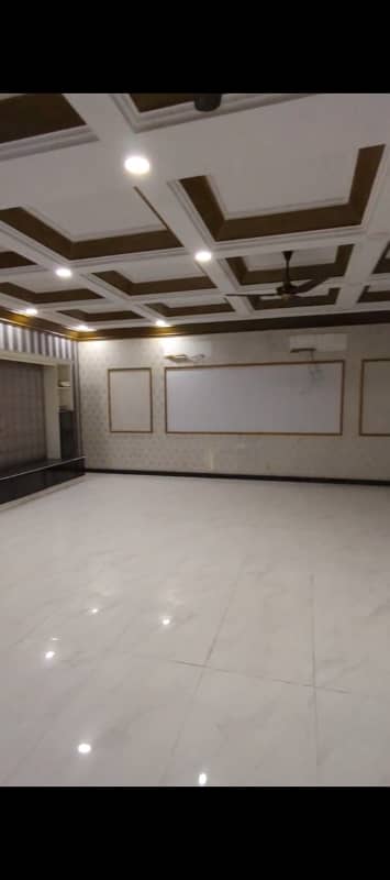 2 Kanal Commercial Double store House for rent in Garden town