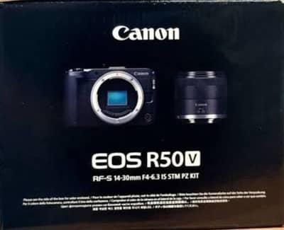 Canon  EOS R50 V with 24-105mm lens ,10/10 Condition Extra  Batteries