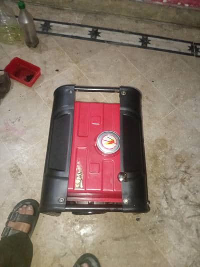 GENRETER 1.5 K. V