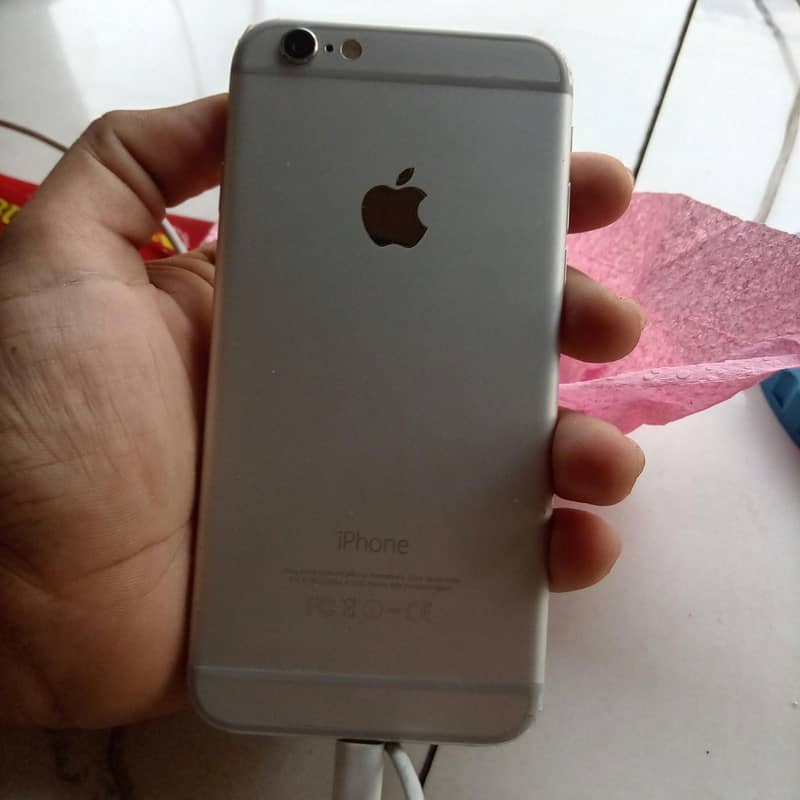 Apple iPhone 6 1