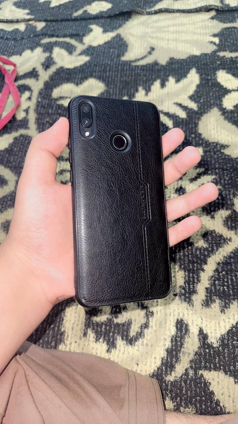 Huawei Y9 4