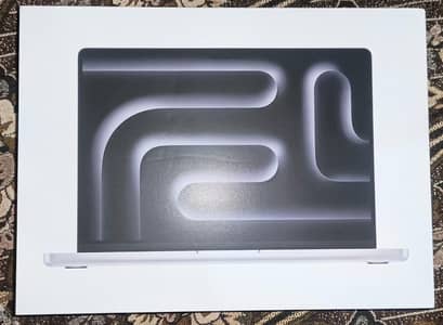 14-inch MacBook Pro in Silver with M5 chip
