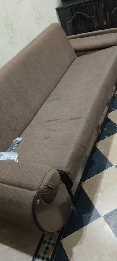 sofa combed