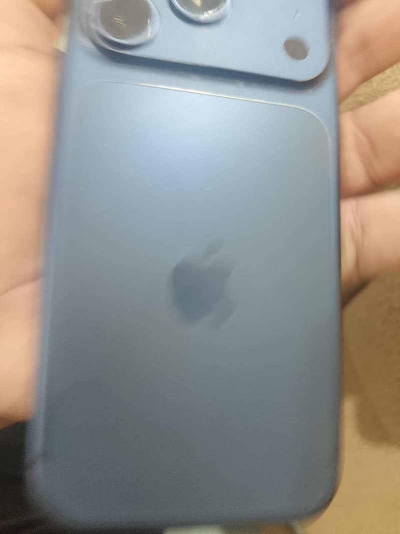 Apple iPhone 17 Pro 8