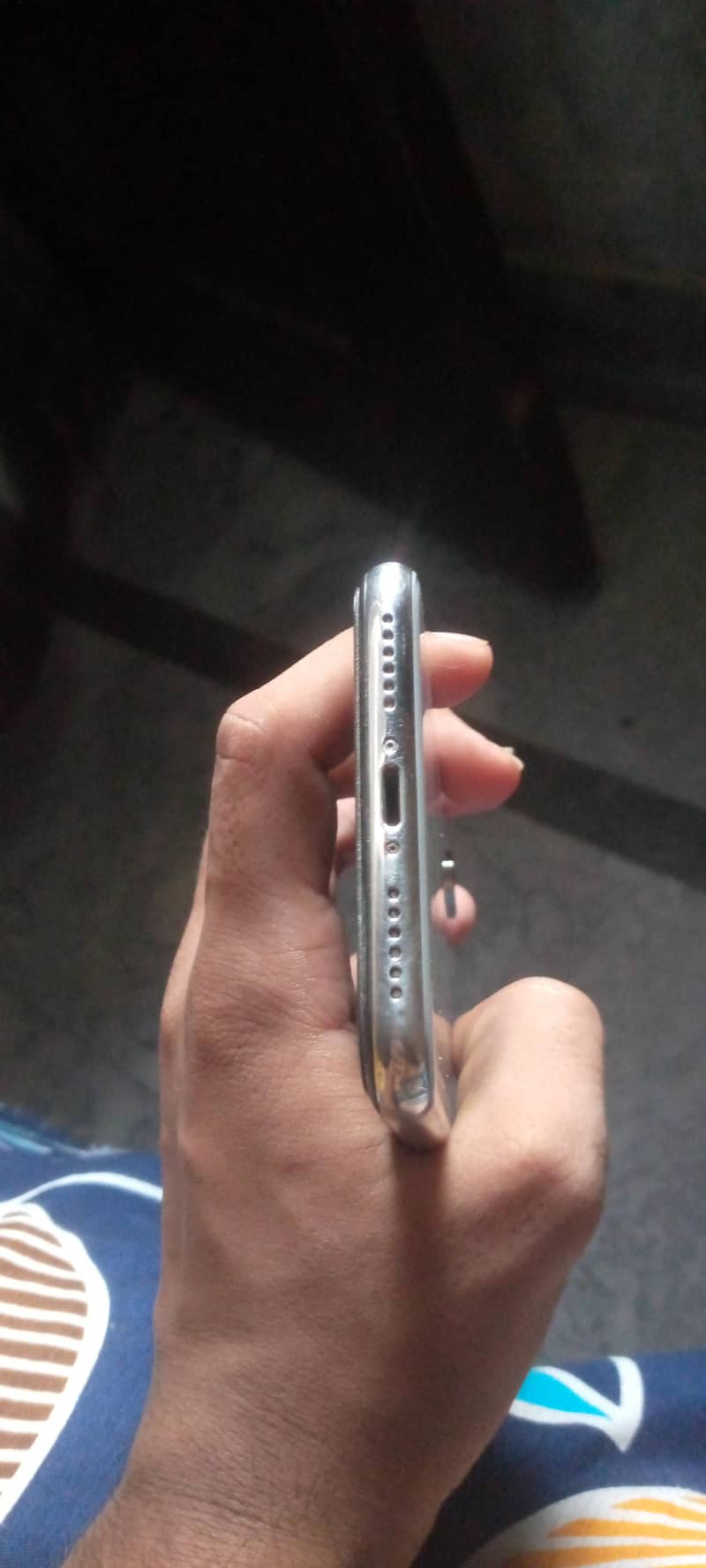 Apple iPhone X 3