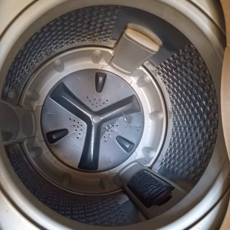 Top load fully automatic dawlance washing machine 6