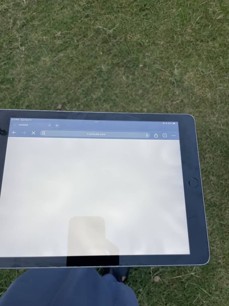 Ipad 6th generation 128 10