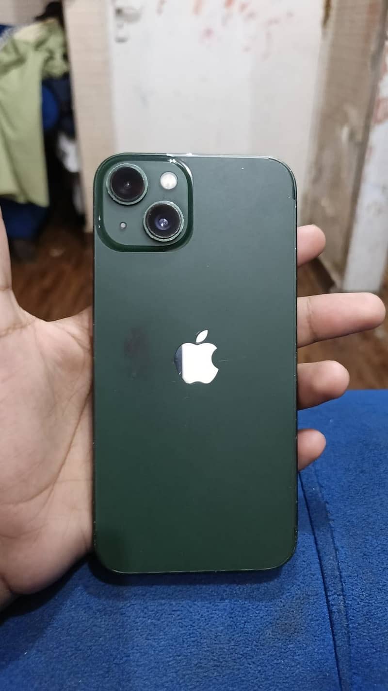 Apple iPhone 13 1