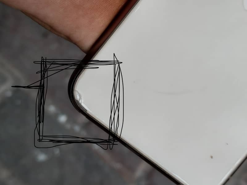 Apple iPhone 11 Pro 1