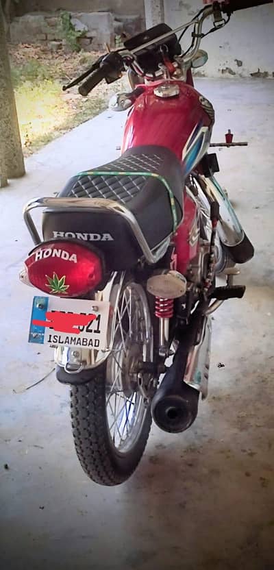 Honda 125 model 2022 urgent sell