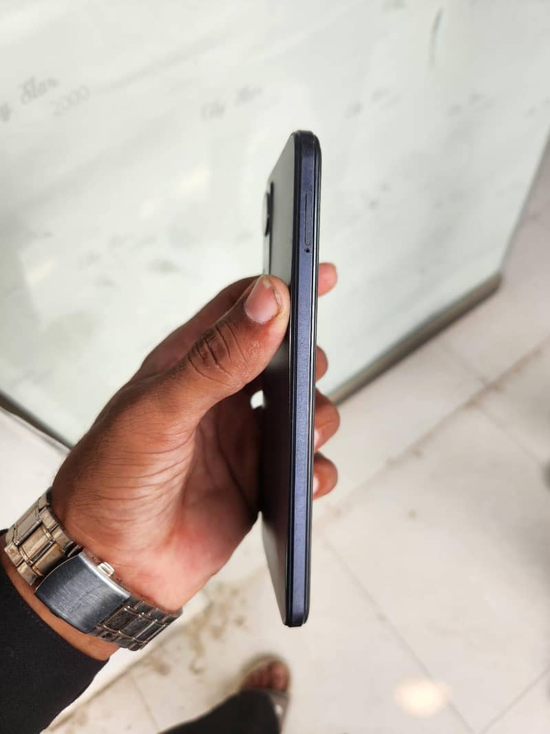 Infinix Note 11 5