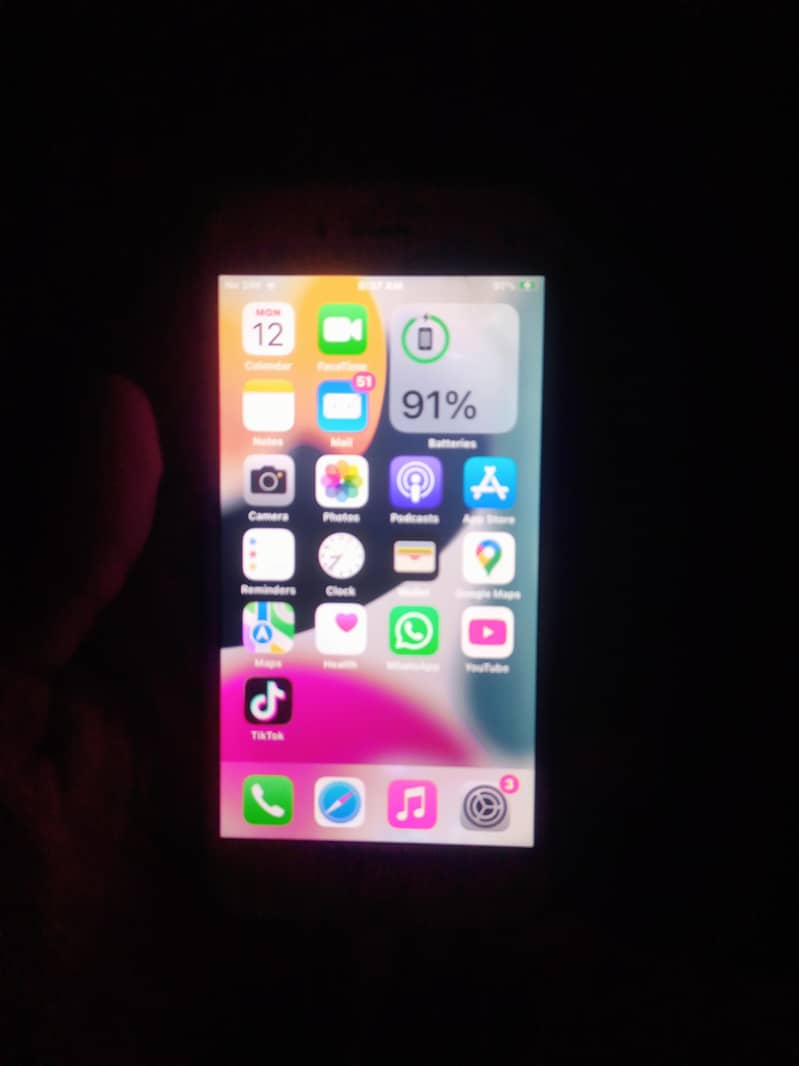 Apple iPhone 7 1