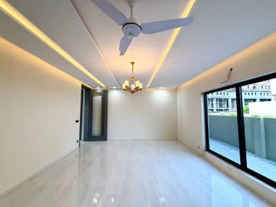 Like Brand New independent Seperate 7M Double Story House for Rent in CBR Town Best Location with Gas Visit Possible
