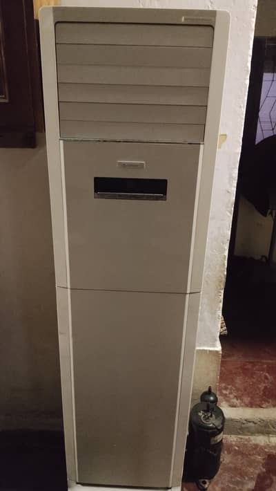 2ton gree cabnet