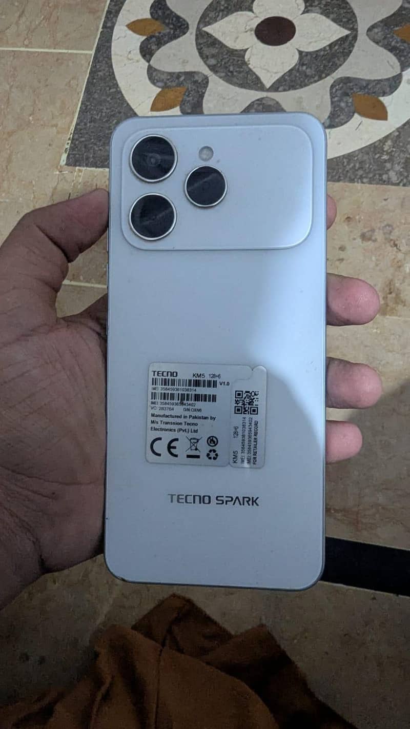 Tecno spark 40 3
