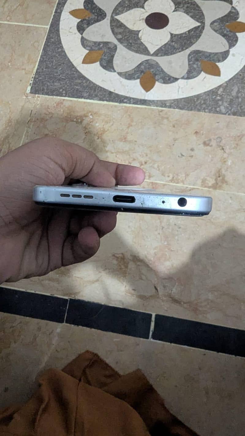 Tecno spark 40 4