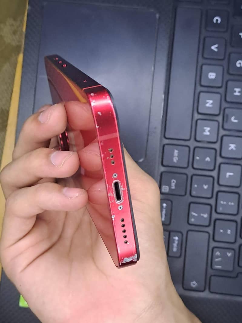 Apple iPhone 13 7