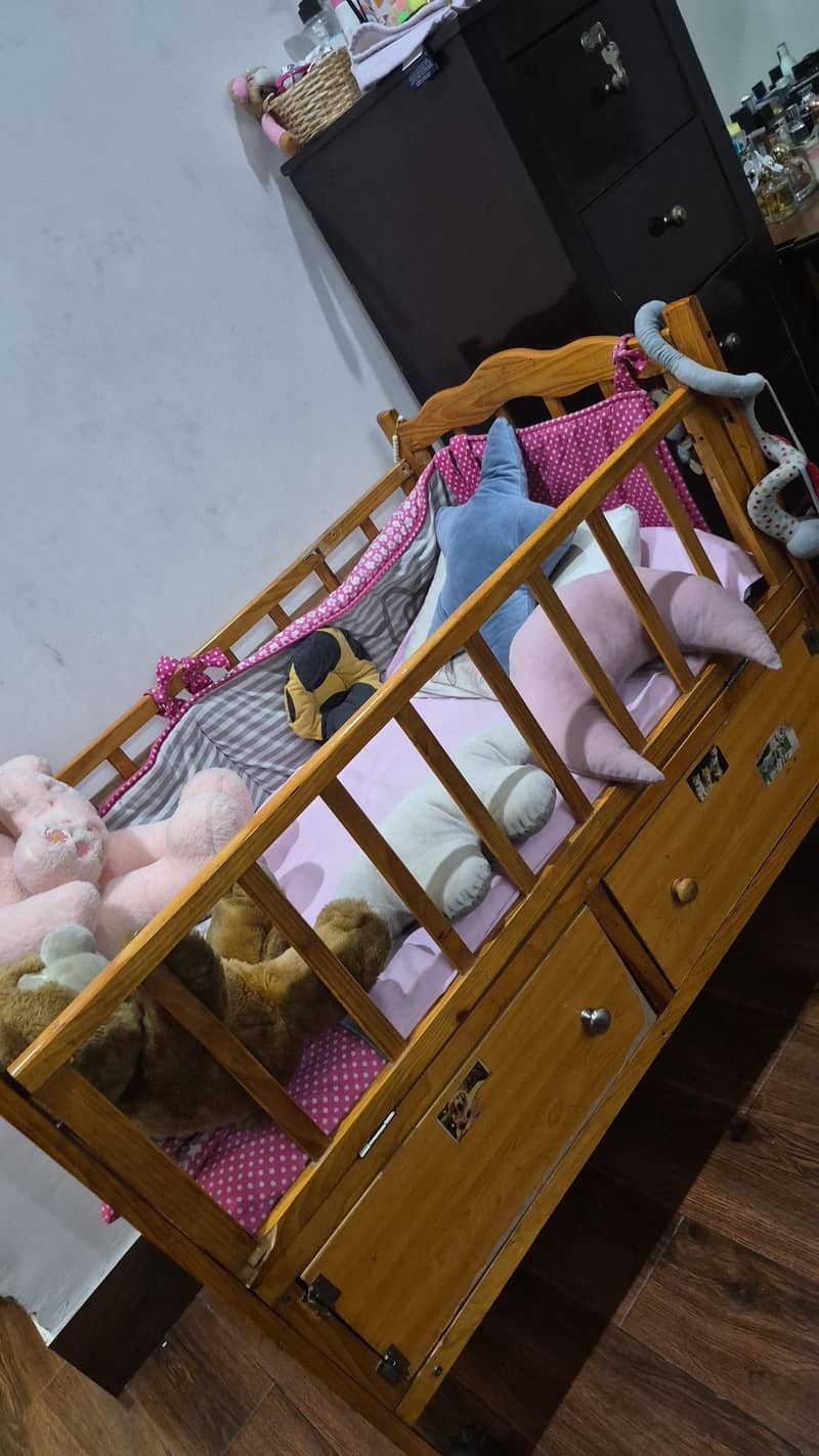 baby cot 2