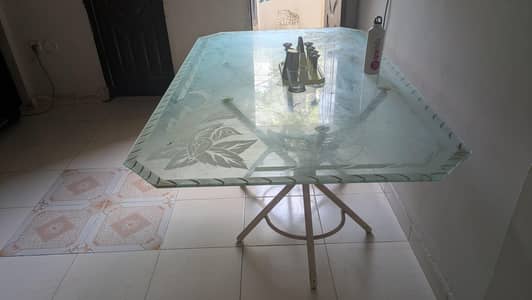 Dinning table