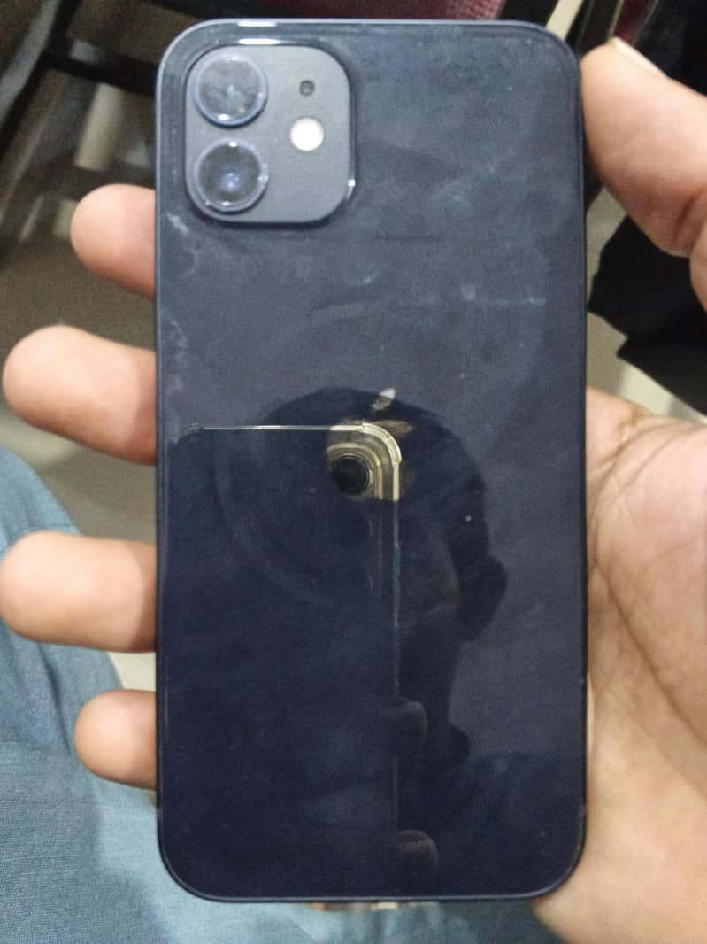 Apple iPhone 12 1