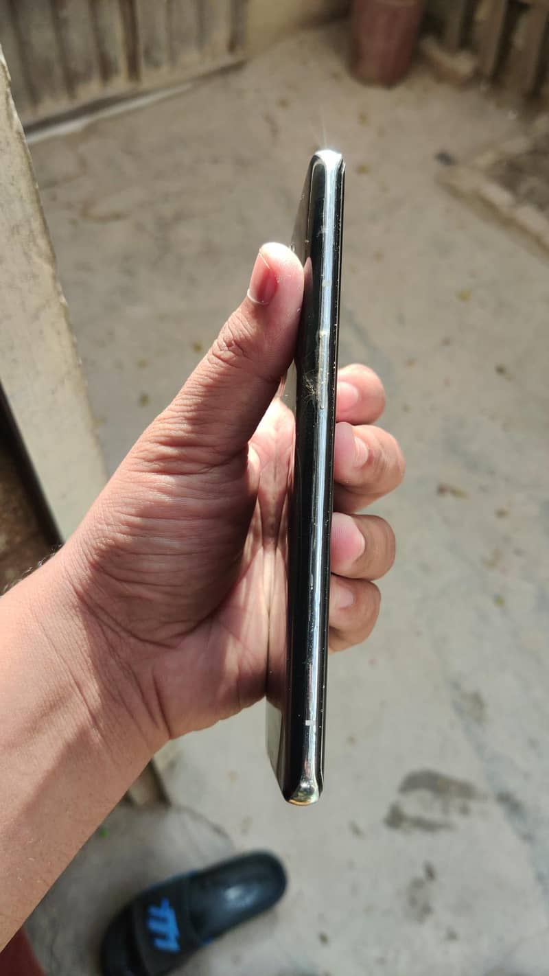 One Plus 9 Pro ) Dual SIM 4